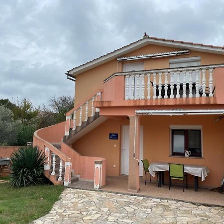 Waimarie Apartment Fazana Bagian luar foto